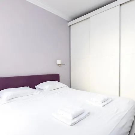 Апартаменты Private Flat With Eiffel Tower View